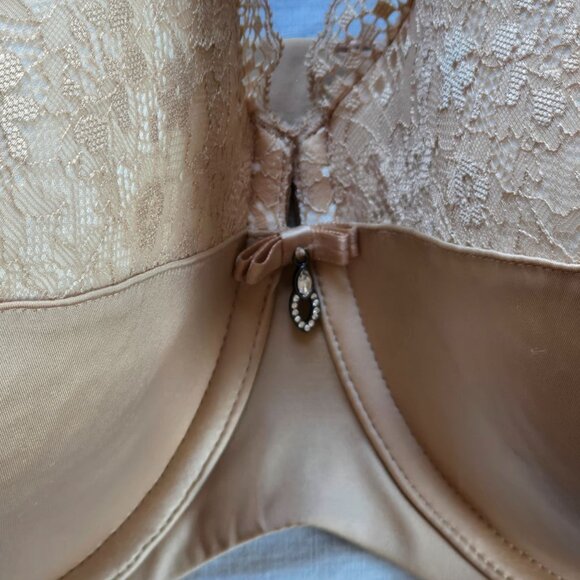 Curvy Couture #1017 Tulip Lace Push Up Bra 44H Nude Balconette Underwire - Picture 5 of 9